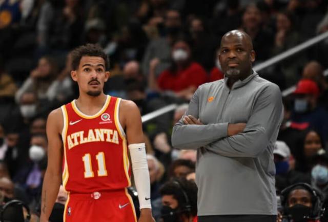 星空官网-特雷·杨与主帅再爆矛盾 麦克米兰暂无下课风险